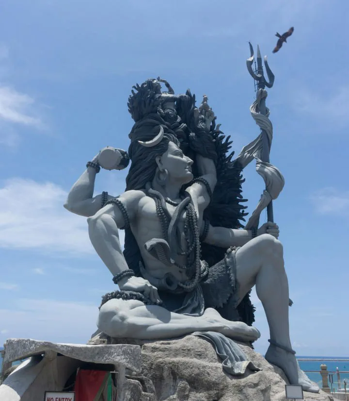 Aazhimala Shiva templis
